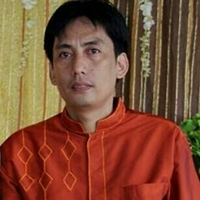 john  roni coyanda related author profile picture