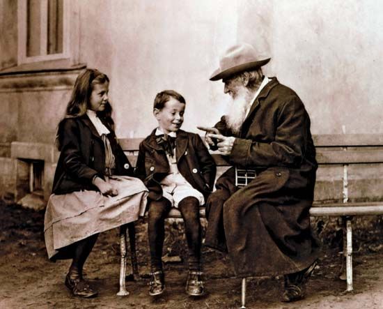 Leo Tolstoy with his grandchildren, c. 1900